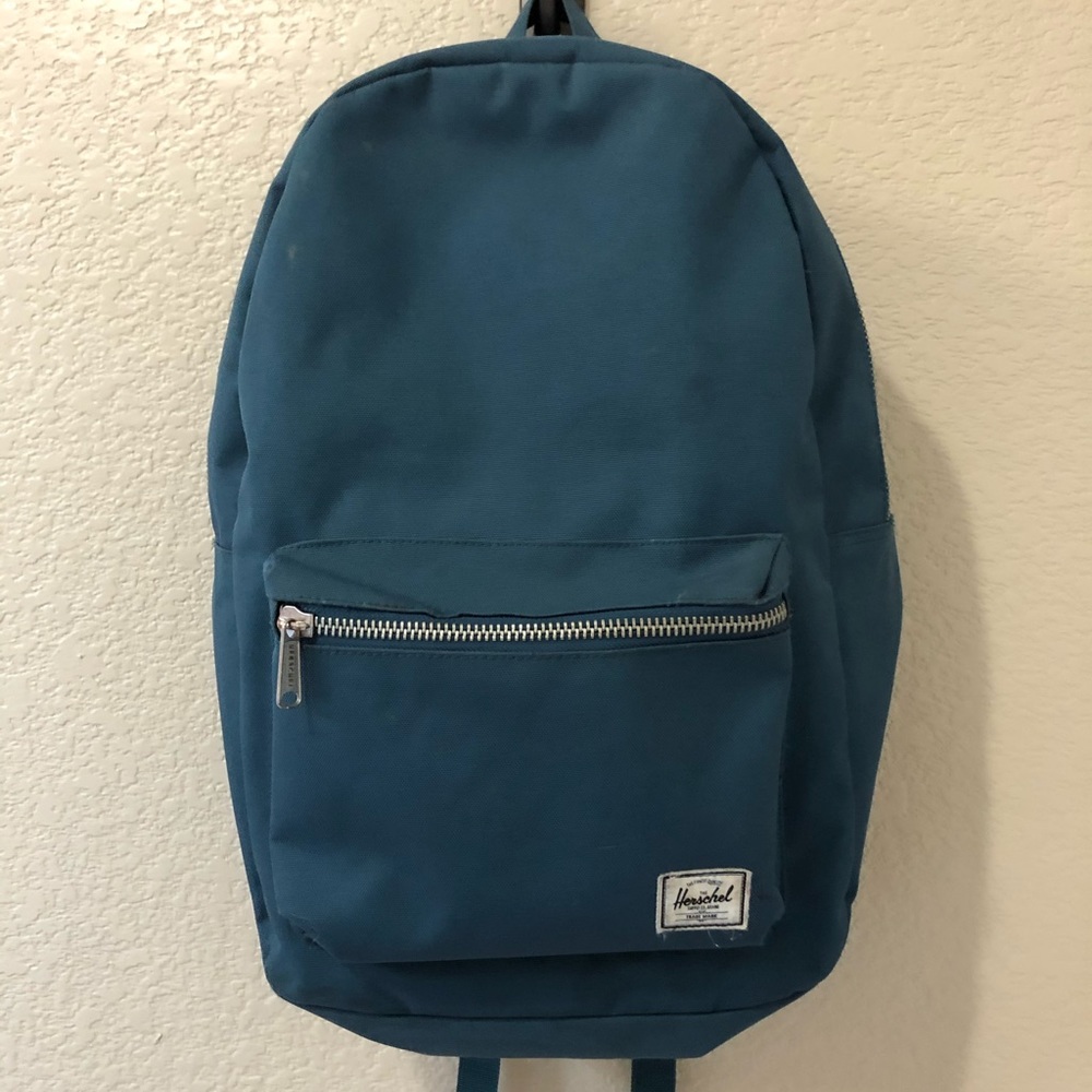 Herschel BackPack unisex. Perfect medium size.